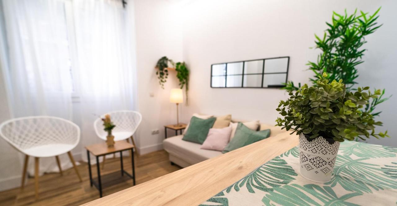 Apartament 2 A 6 Pax Museos Y Ronda De Atocha Madryt Zewnętrze zdjęcie