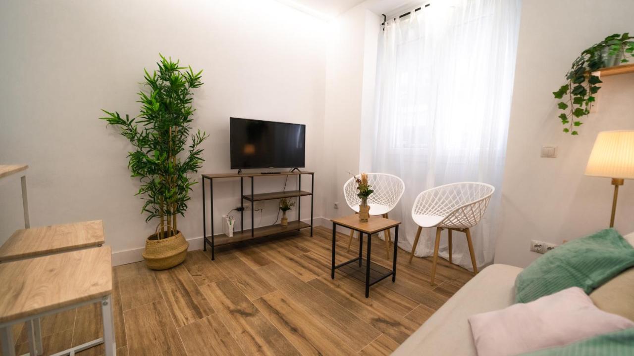 Apartament 2 A 6 Pax Museos Y Ronda De Atocha Madryt Zewnętrze zdjęcie